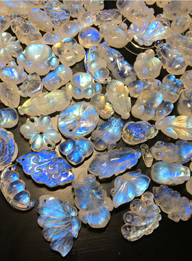 推荐天然月光石雕刻件一物一图