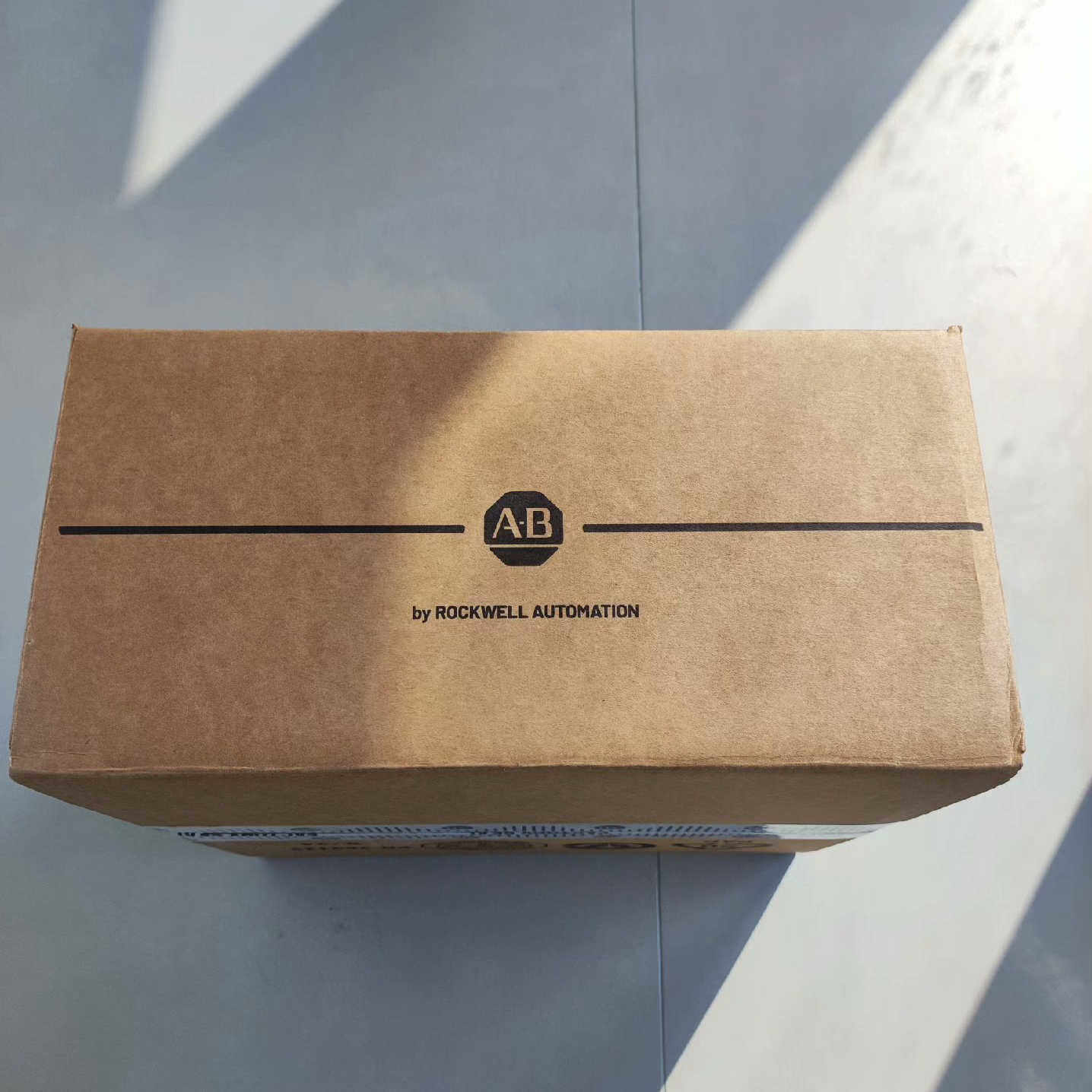 2711P-K10C4D2  议价