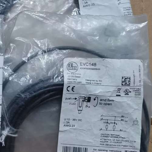 IFM易福门带插座连接电缆EVC143，EVC148议价
