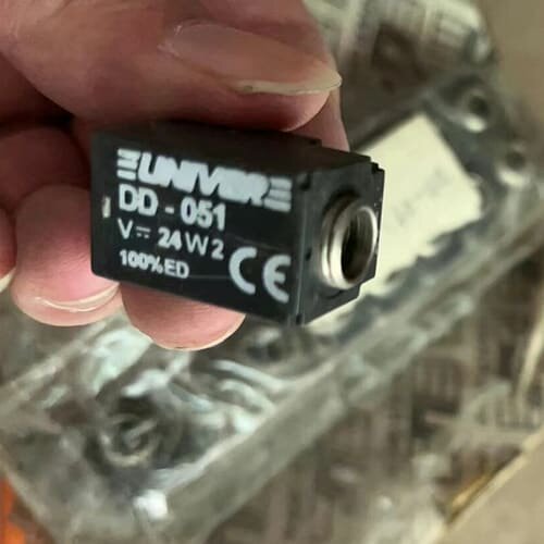 意大利 UNIVER电磁阀线圈 DD-051 DC24V(议价)