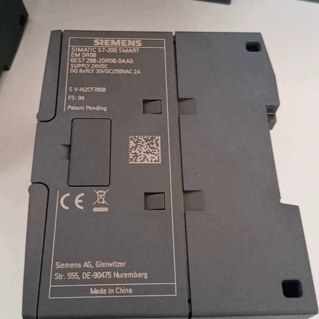 S7-200 SMART扩展模块6ES7 288-2D议价