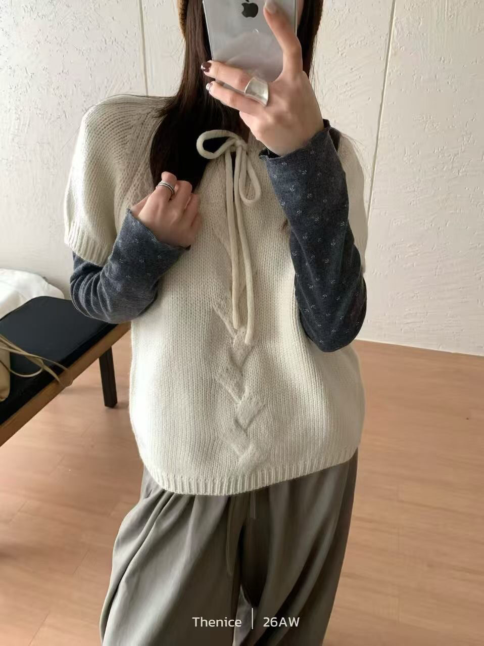 韩系圆领系带纯色麻花针织马甲女