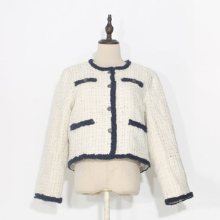 2025春秋新款法式小香风羽绒服女白鸭绒超短款镶边上衣圆领外套