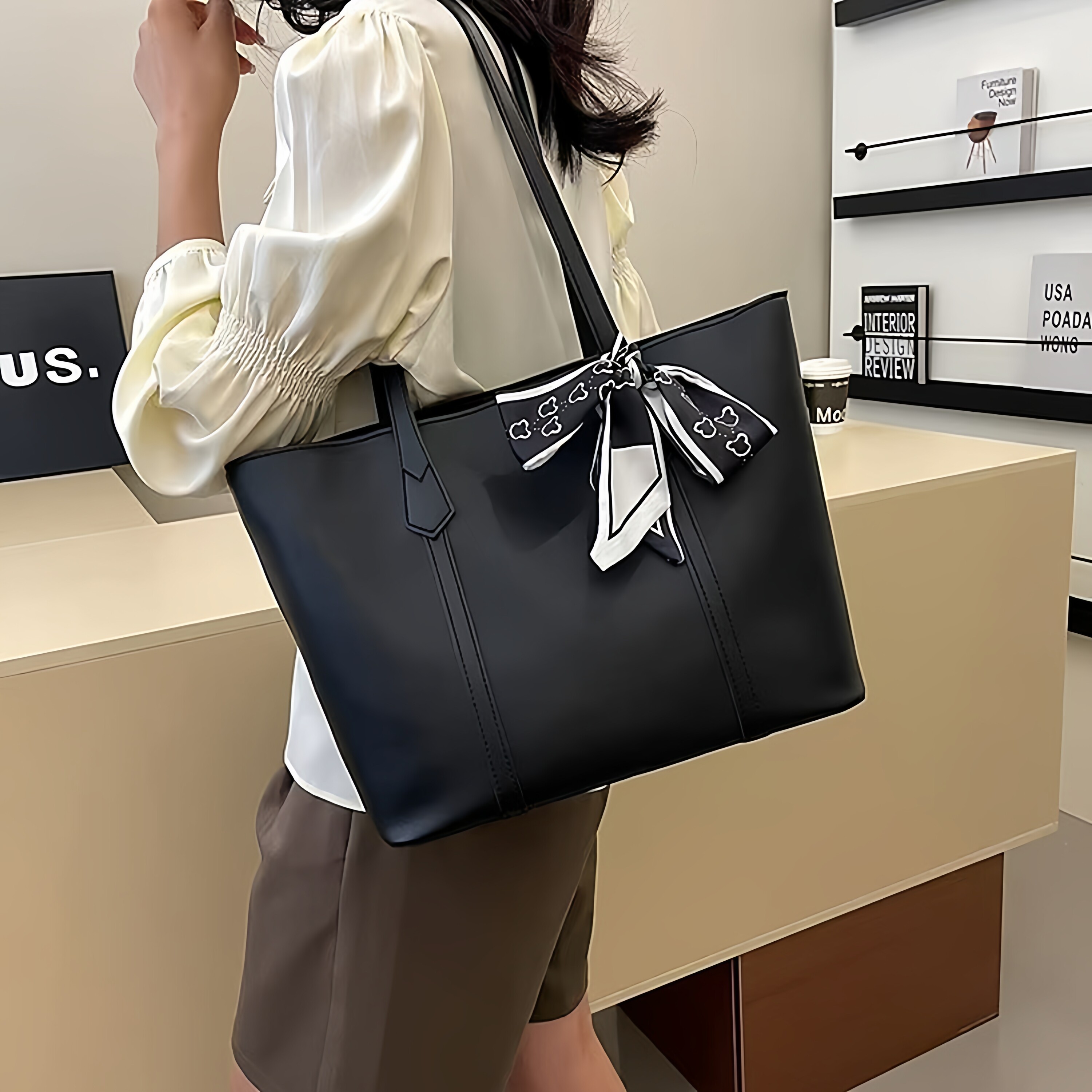 纯色大容量女包大学生上课通勤托特包硬底立体潮流高端单肩手提包