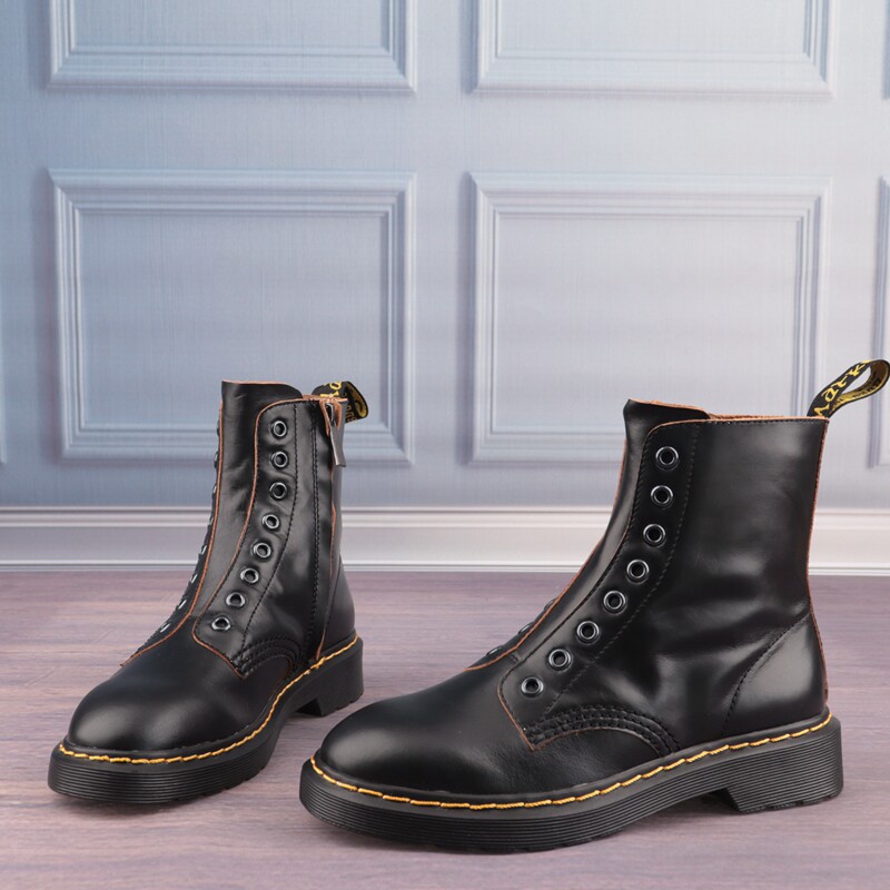 35-38码铆钉牛皮面羊皮垫真皮中跟女鞋子女靴短筒马丁靴子D127-3