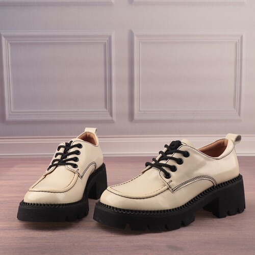 圆头粗高跟牛皮革英伦单鞋牛津鞋