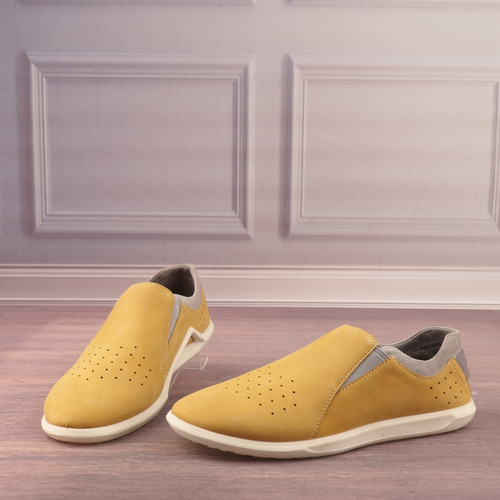 圆头拼色牛剖层革舒适软底休闲鞋