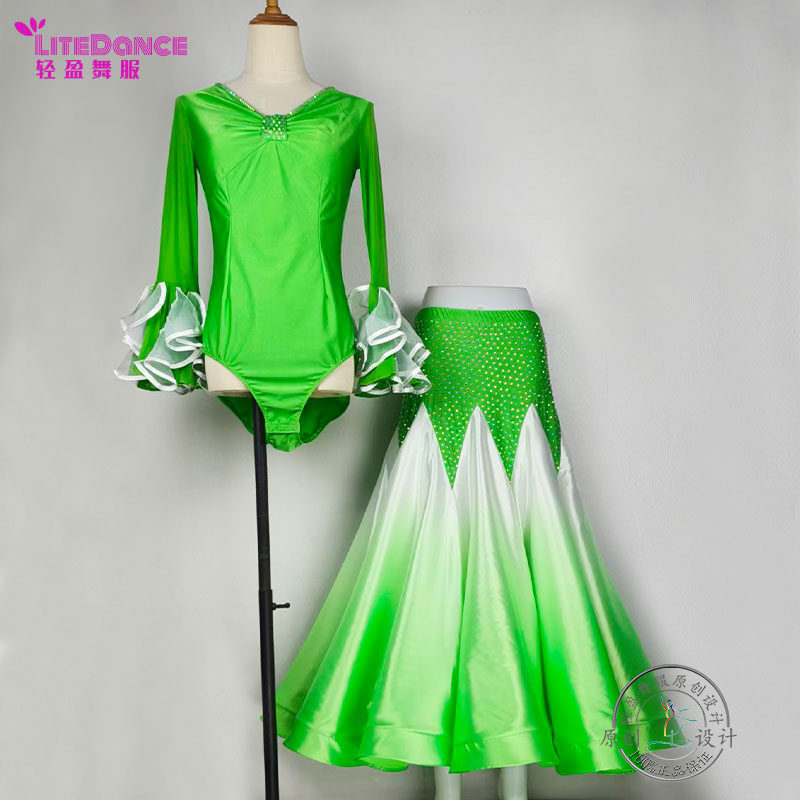 轻盈舞服 新款定制摩登舞蹈专用气质耐看国标舞交谊舞高端演出服