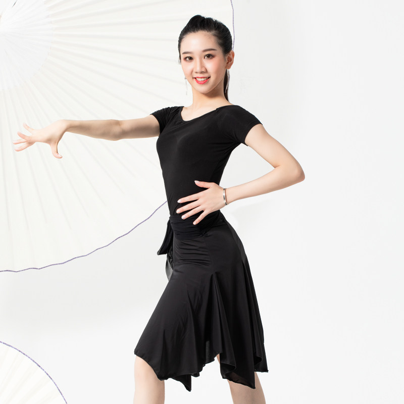 舞蹈练功服上衣跳舞衣服长短袖广场拉丁舞上装大圆领形体训练服女,运动/瑜伽/健身/球迷用品,拉丁舞上装,淘宝优惠券,粉丝福利购,淘宝优惠卷