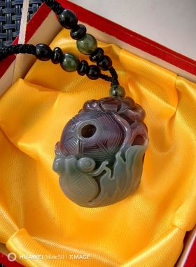 天然保真正品紫绿玛瑙吊坠雕刻连年有余项链鱼莲花项坠一物一图