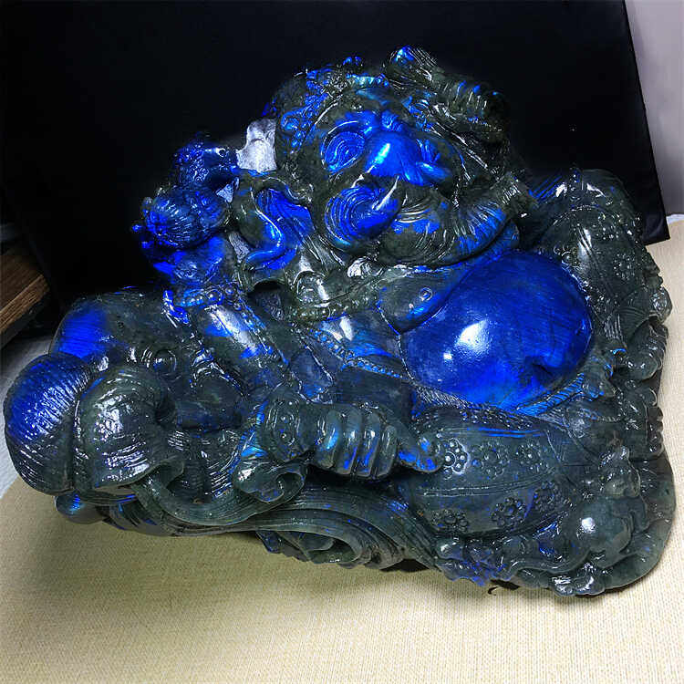 原矿摆件蓝光雕刻拉长石天然水晶