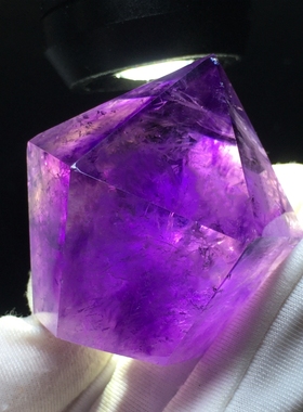 乌拉圭紫水晶柱子紫色单尖柱彩虹紫黄晶原石六棱柱子家居装饰摆件