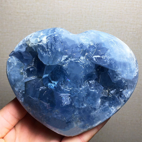 天然水晶原石聚宝盆心形摆件