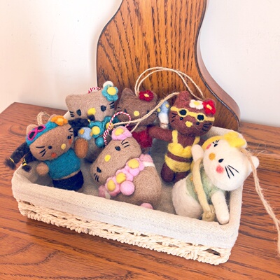 尼泊尔手工羊毛毡HelloKitty挂件