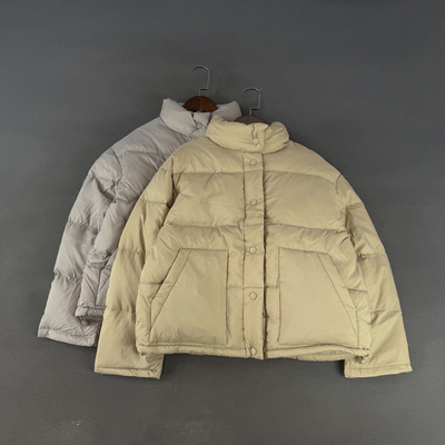 保暖蓬松宽松短款立领羽绒服外套