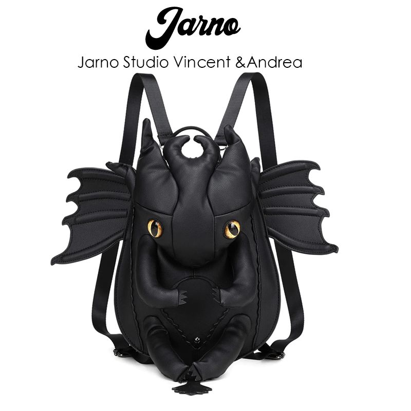 2025新款暗黑系恶魔龙形双肩包女朋克潮酷铆钉个性翅膀背包男潮包