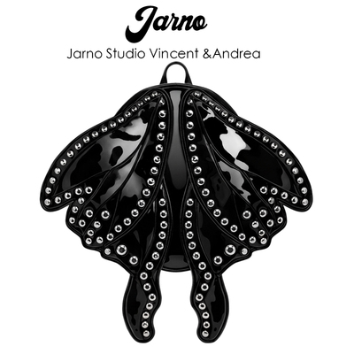 美式街头铆钉朋克蝴蝶双肩背包