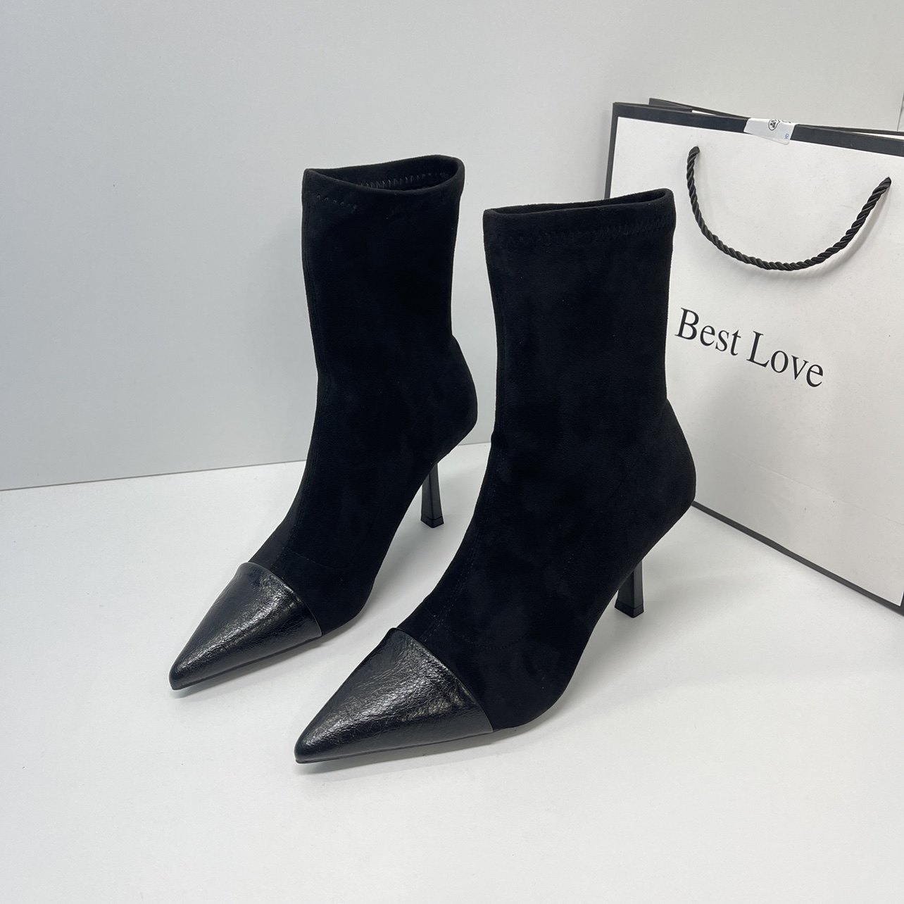 时尚拼接百搭瘦瘦靴细跟2025新款尖头小跟短靴女气质弹力高跟袜靴