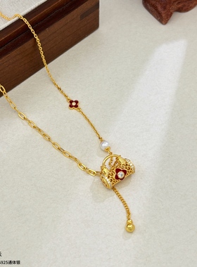 梵邑银饰s925通体银锁身镂空花丝工艺裹着细密肌理项链气质时尚