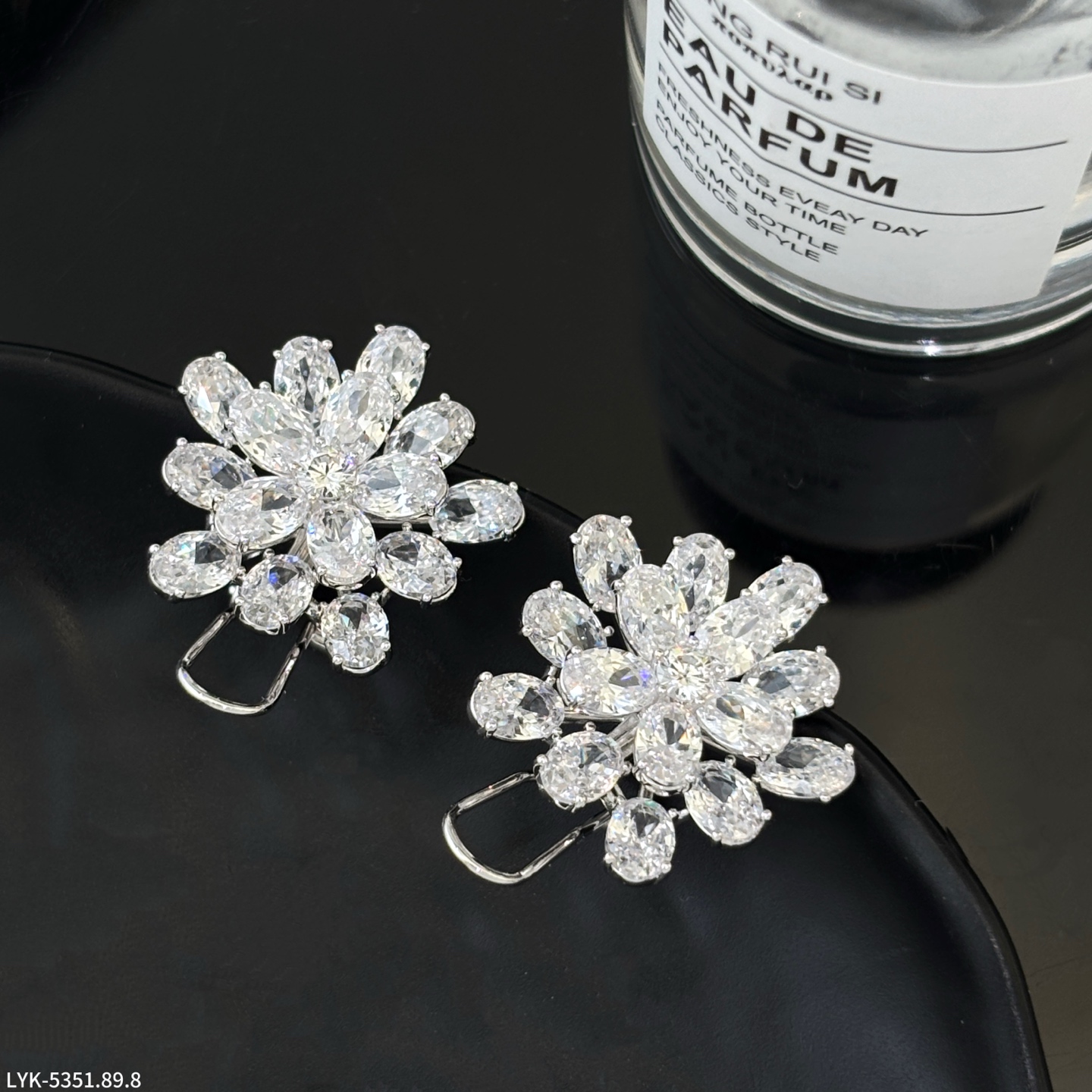 丽贝丽影s925银针新款高级感超闪锆石花朵针夹耳环女气质时尚耳饰