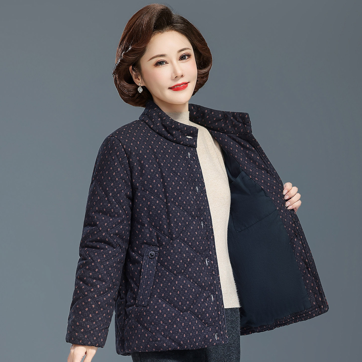 中老年妈妈冬装外套女纯棉奶奶装