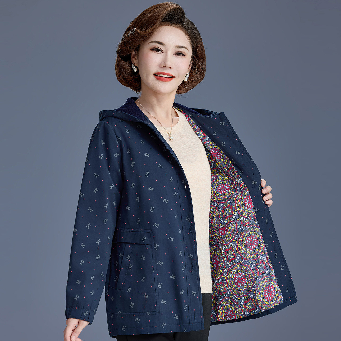 中老年女装外套纯棉春秋装洋气高贵风衣中长款加大码妈妈全棉夹克