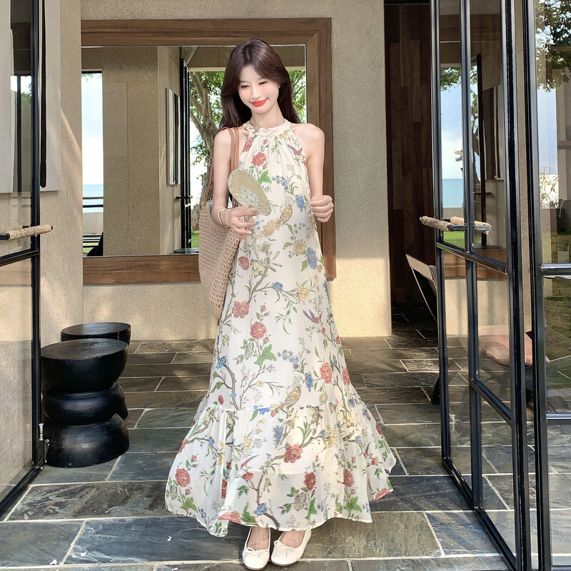 高级显瘦新款上市度假风宽松优质大摆型设计感精品女士复古甩卖感