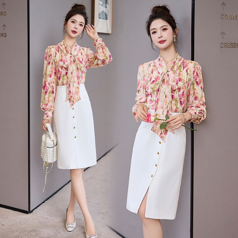 衬衫女设计感小众高端轻奢高级感2025新款时尚蝴蝶结长袖印花衬衣