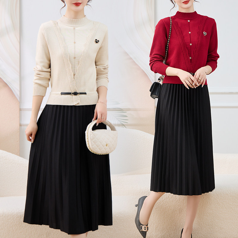 针织连衣裙女秋季小个子修身显瘦假两件拼接配大衣的内搭打底裙