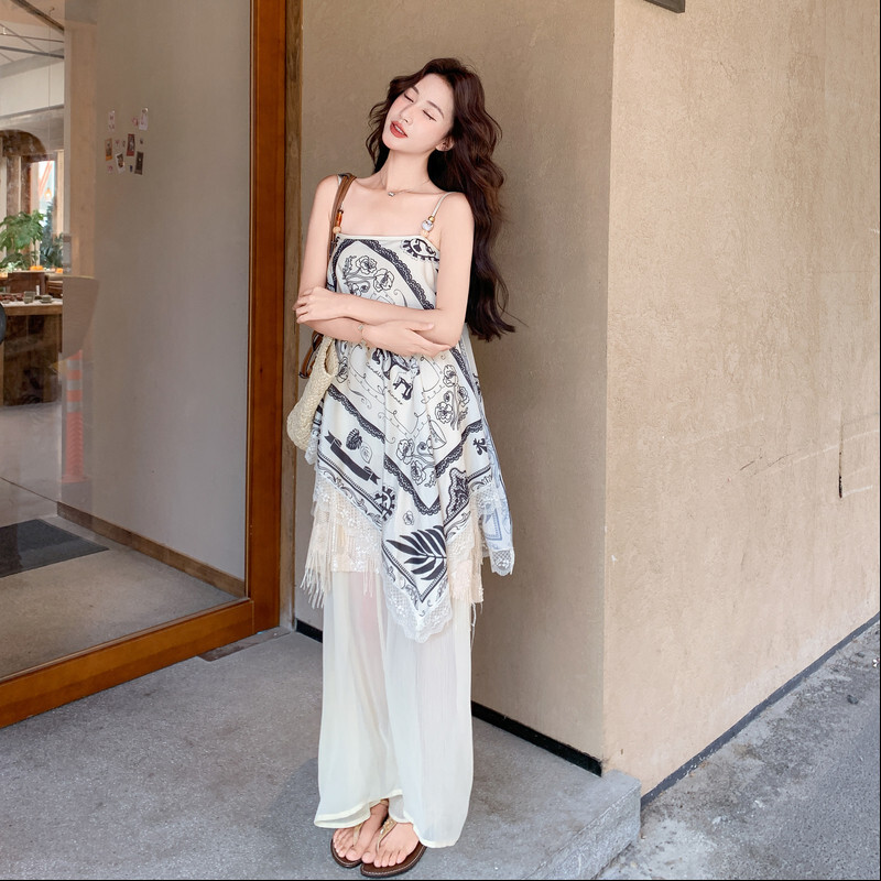 新品高级感宽松新款上市波西米亚复古优质H版型女夏吊带连衣裙