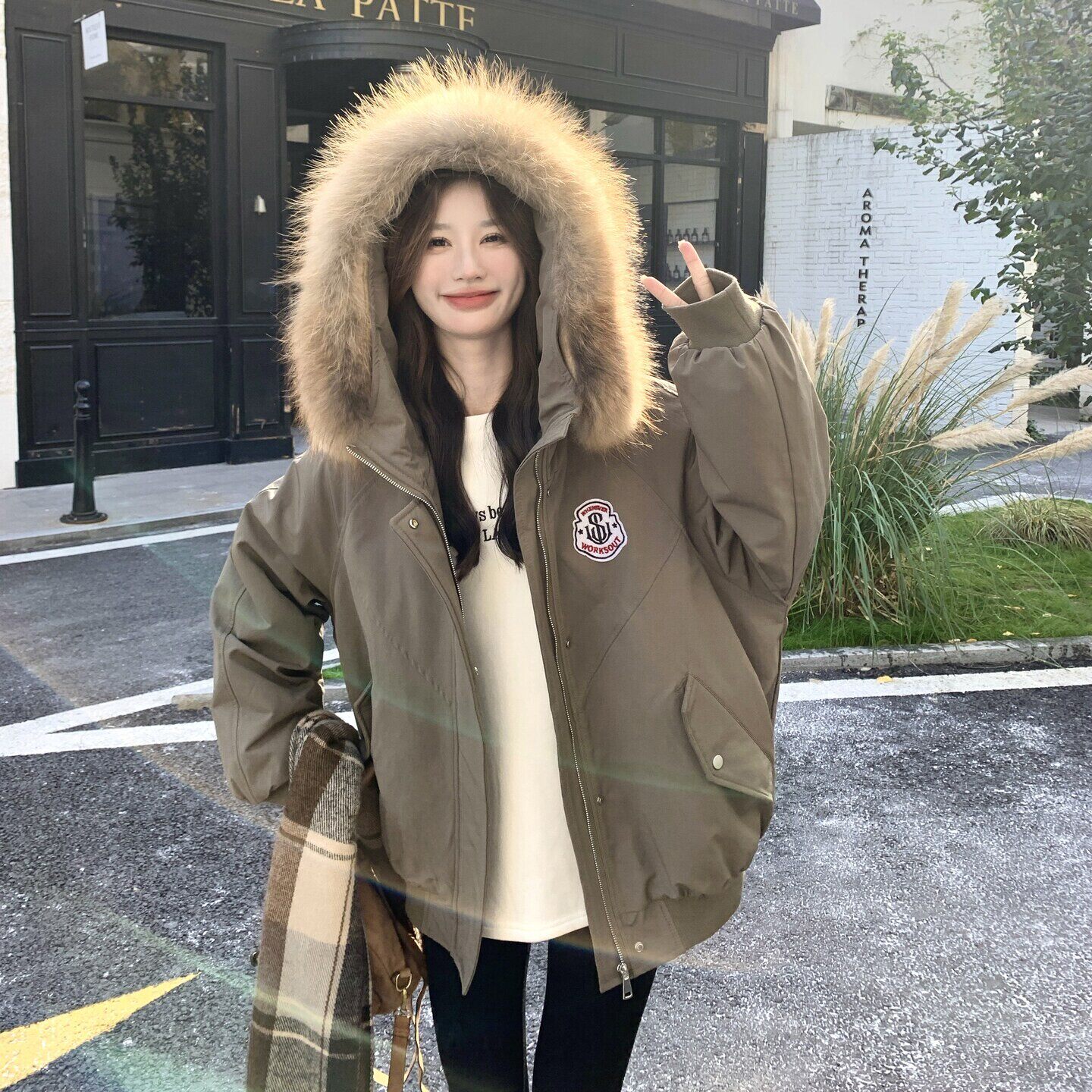 美式显瘦工装风毛领派克服美洋季保暖连帽外套军绿色加厚感羽绒服