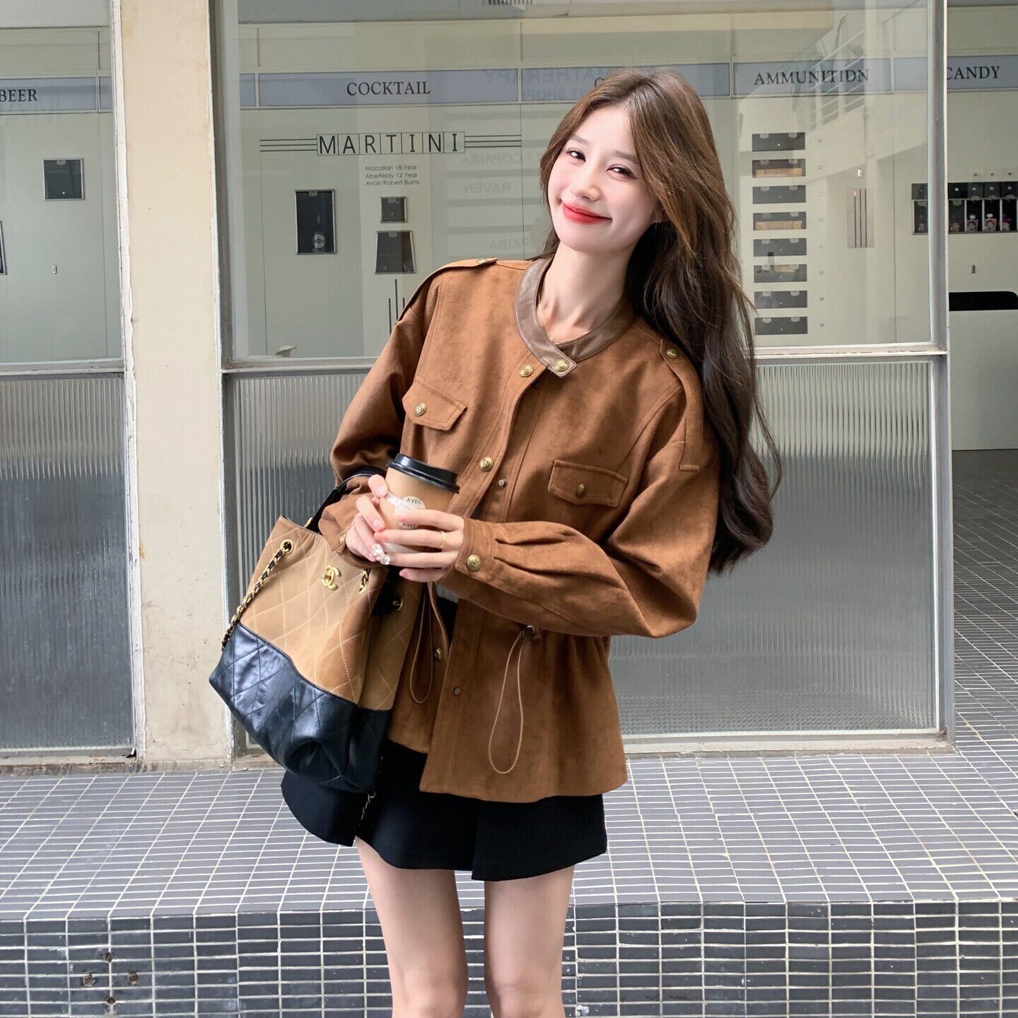 秋季百搭新款上市休闲风小个子女士短外套女麂皮绒抽绳收腰显瘦