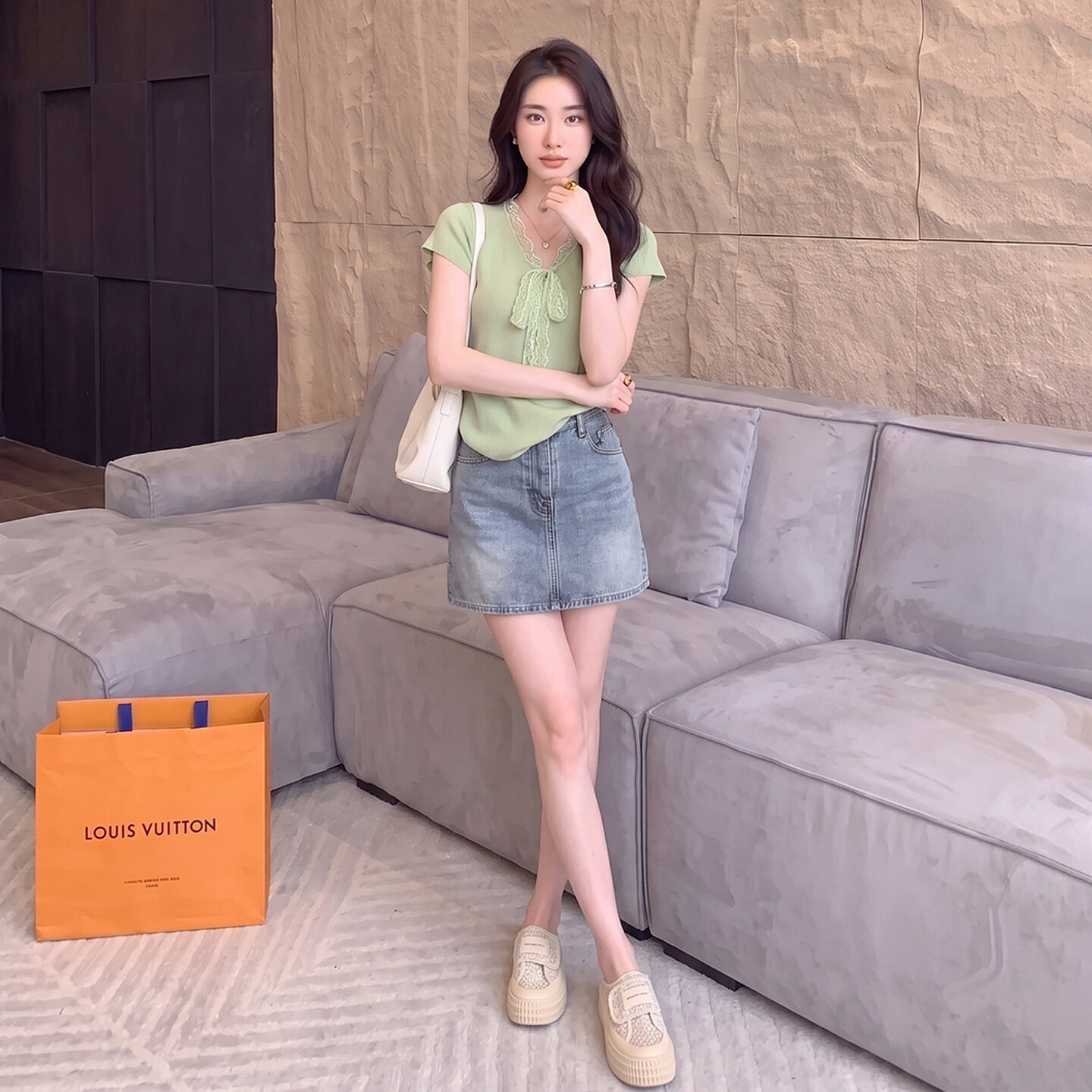 气质新款温柔风时尚套装裙女款领蕾丝拼接针织上衣牛仔裙两件套