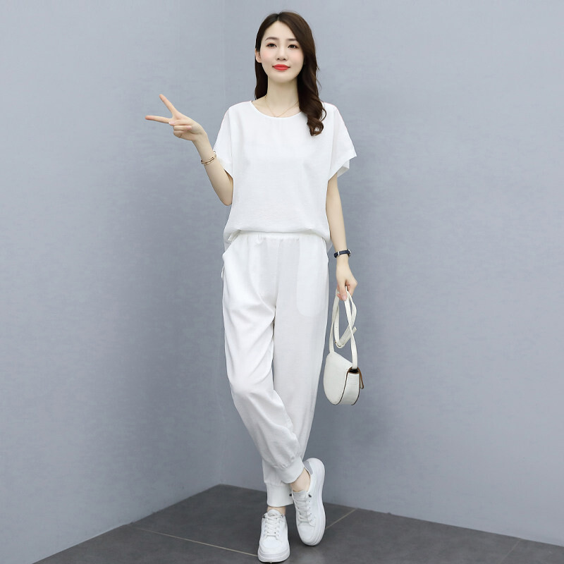 夏季新款简约优雅气质时尚圆领休闲无品牌/无注册商标两件套套装