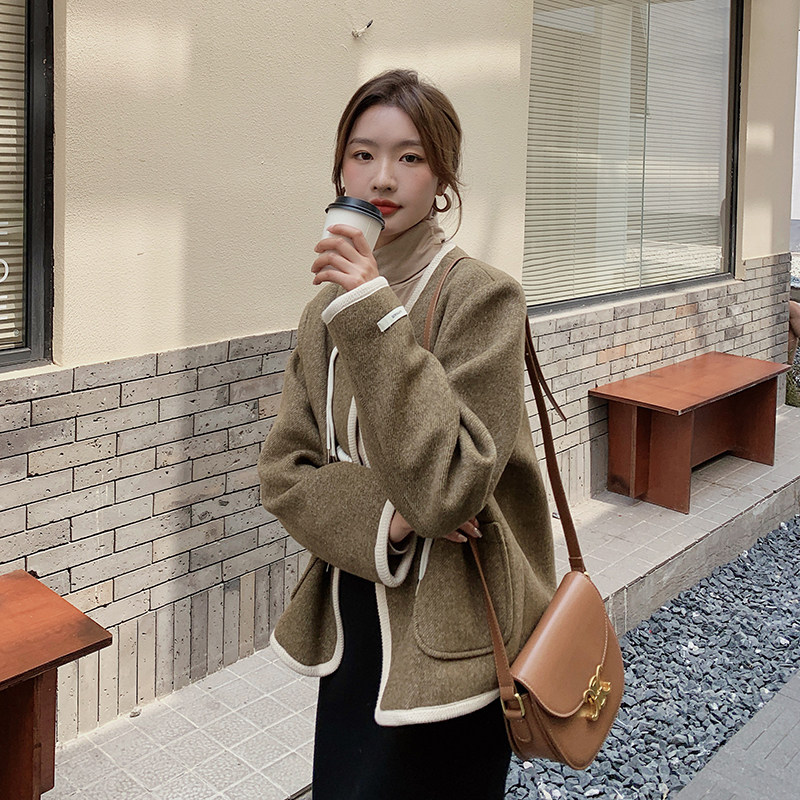 小独特优质加厚香风连帽毛呢外套女新款短款显瘦韩剧女主呢子大衣