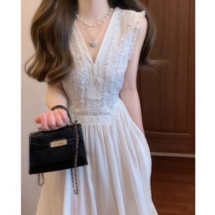 蕾丝无袖 法式 今年流行爆款 新款 气质巨好看长裙 白色连衣裙子女夏季