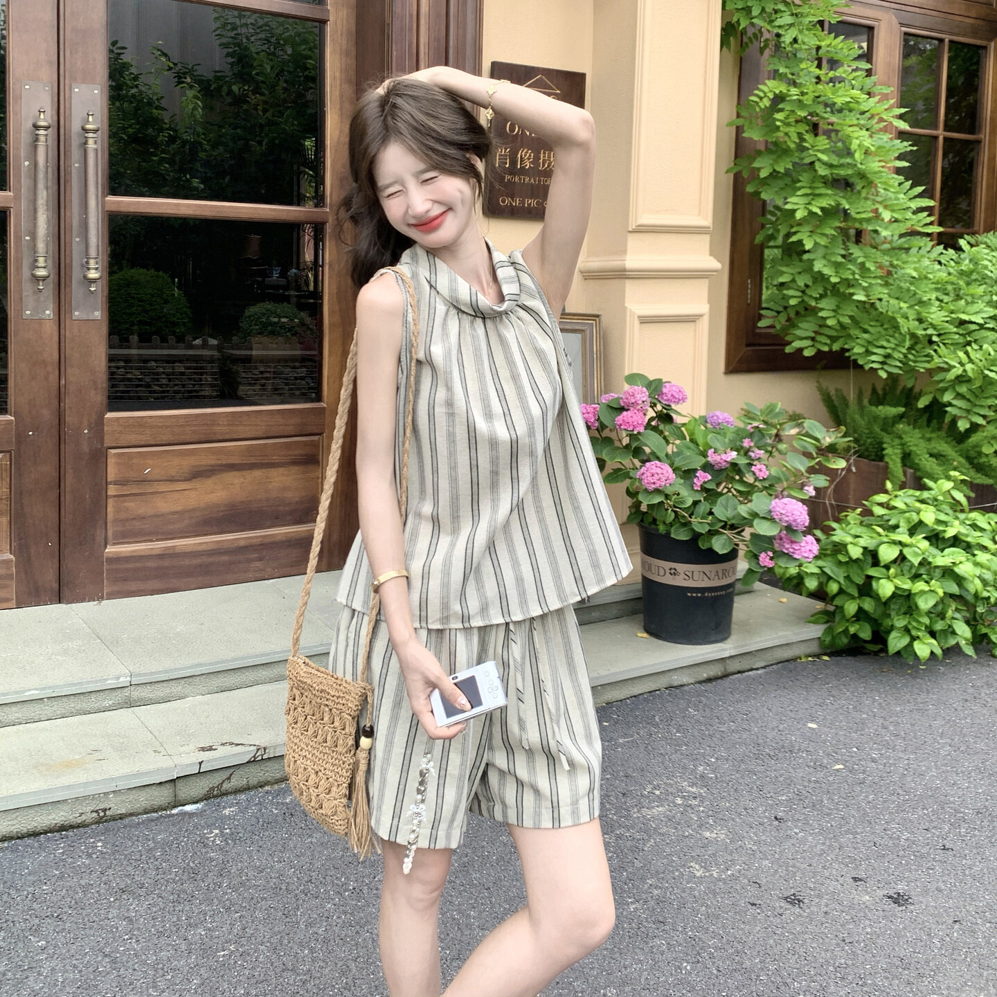 夏季优质秋季精品疯狂促销甩卖热销推荐巨划算新款条纹套装两件套