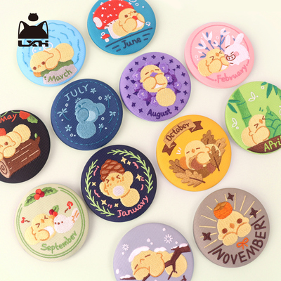 罗小黑丨比丢刺绣系列徽章马口铁徽章吧唧装饰周边