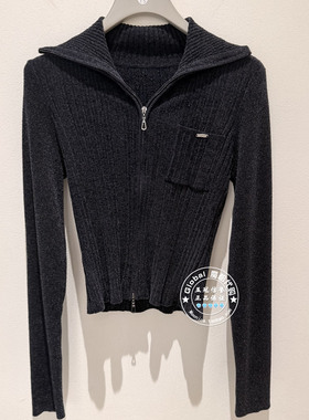 NUTS女装国内代购 2025冬 纯色翻领修身时尚百搭针织衫6420508A1