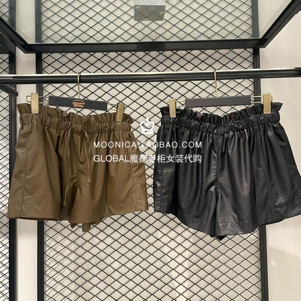 MOUSSY26秋冬仿皮松紧腰短裤子