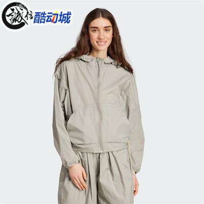 阿迪达斯女子轻肤感运动宽松连帽可收纳轻风衣外套 JC5115 JP0464