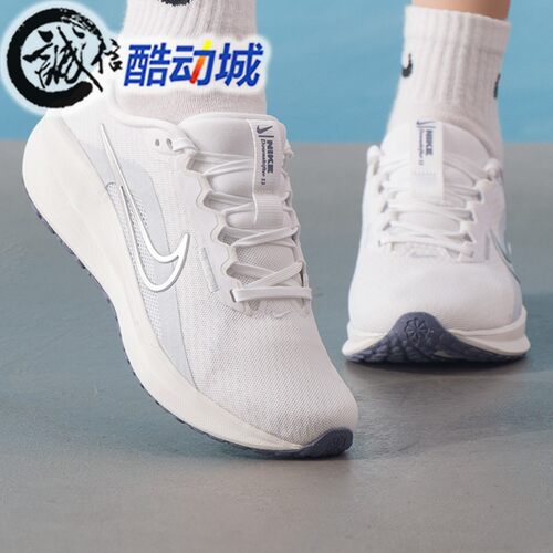 NIKE耐克女鞋Downshifter 13透气缓震防滑运动公路跑鞋FD6476-110