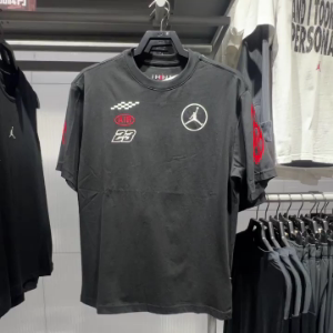 Nike耐克2026夏新款Jordan男子经典赛车风炫酷短袖T恤 IR7001-010