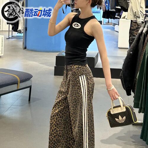 阿迪达斯三叶草女子镂空LOGO运动休闲修身辣妹背心 KA2688 KA2689