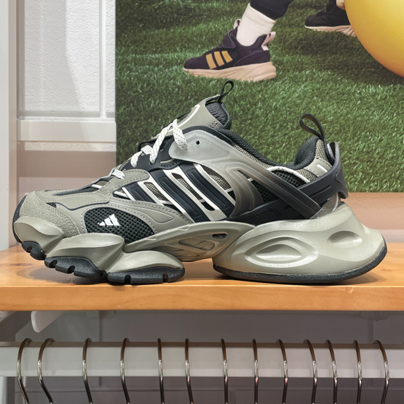 阿迪达斯厚底运动鞋跑步鞋机甲鞋