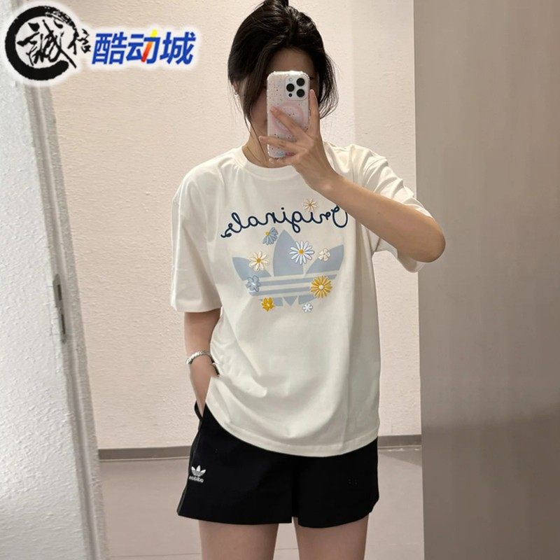 阿迪达斯女子宽松透气圆领T恤