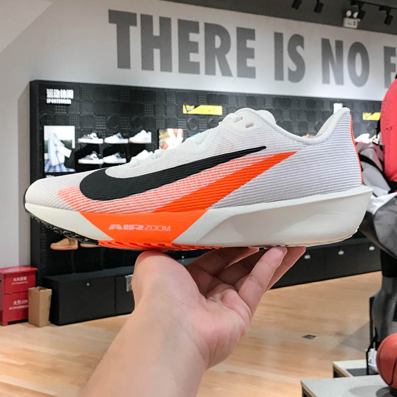 耐克AIRZOOMRIVALFLY4跑步鞋