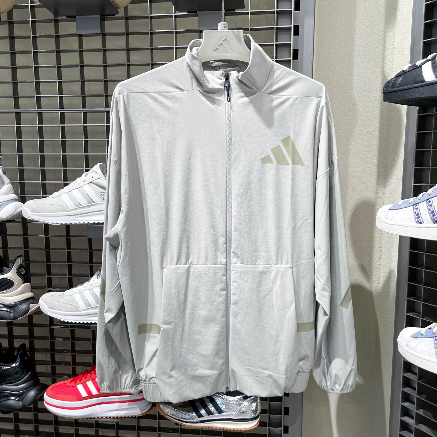 Adidas阿迪达斯男装2025秋凉感防晒UPF50+简约运动休闲外套KE4880
