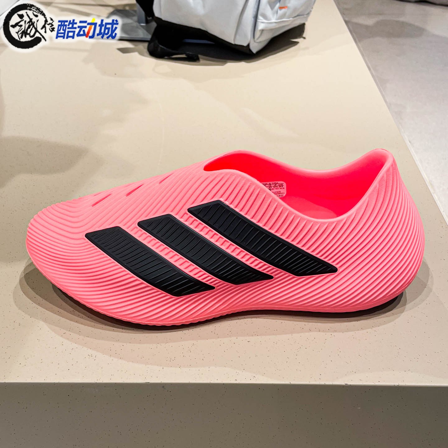 Adidas阿迪达斯男女鞋2026夏新品舒适稳定缓震回弹运动凉鞋LC1225