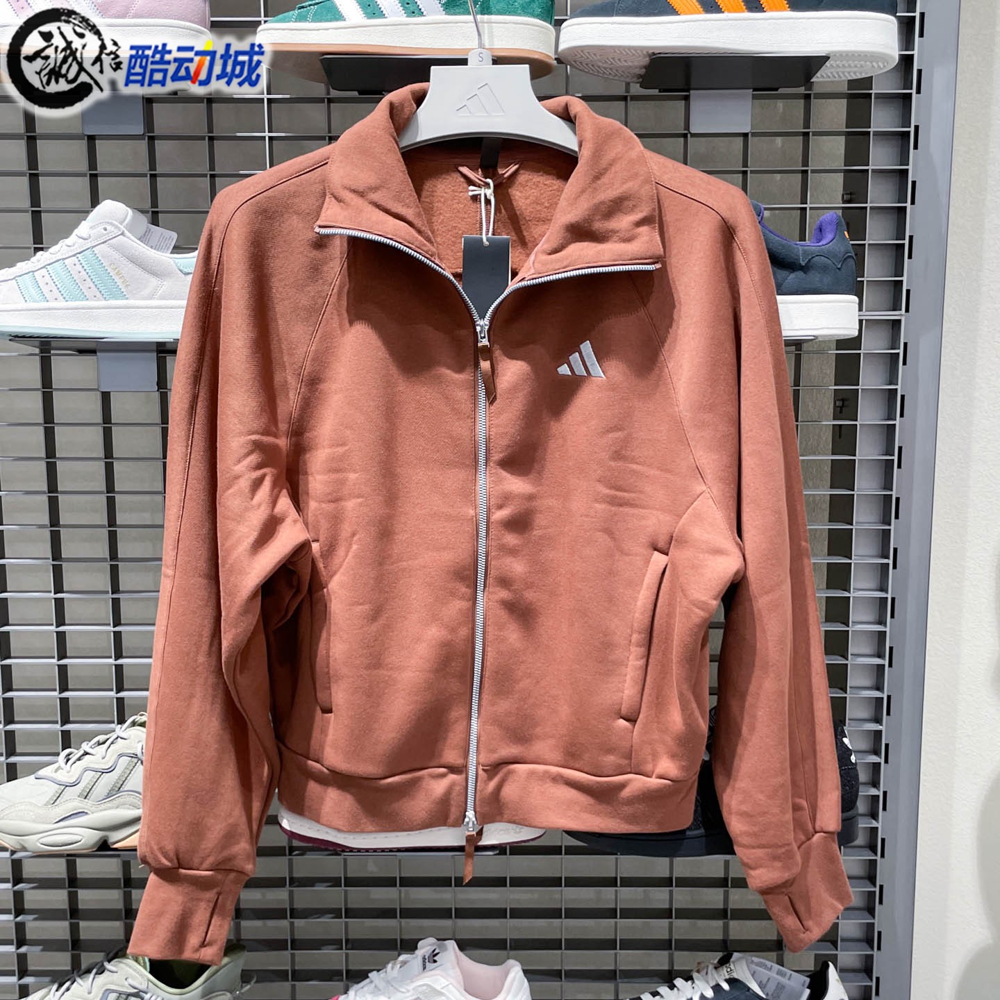 Adidas阿迪达斯女子2025秋季宽松休闲加厚运动立领夹克外套KC0048